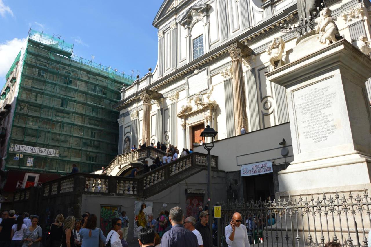 Duomo View Naples Bed & Breakfast Dış mekan fotoğraf